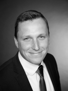 **** ****