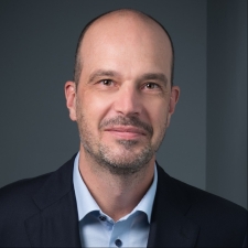 **** ****