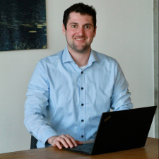 **** ****